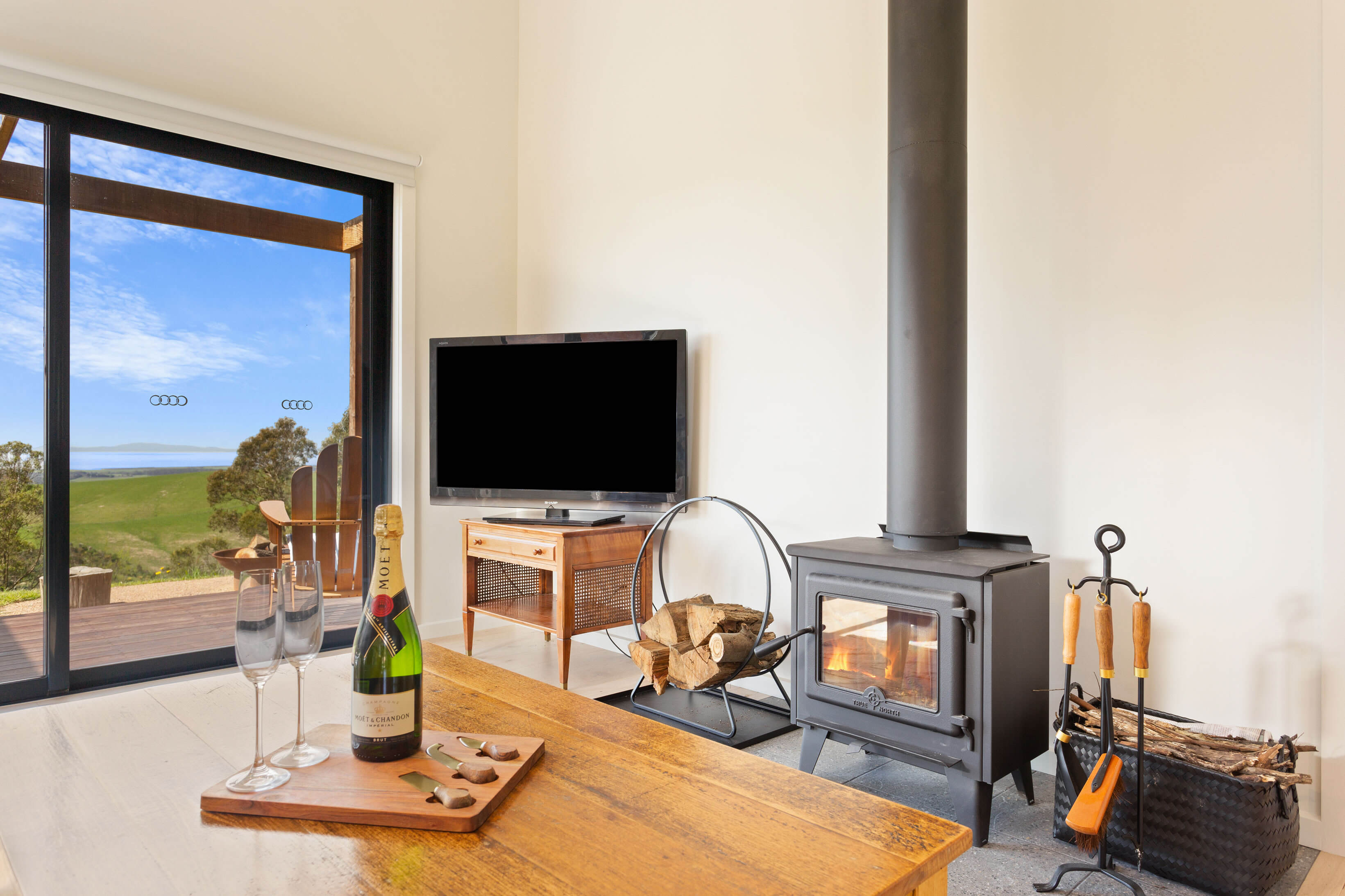 Cosy fireplace at Eagles Nest B&B